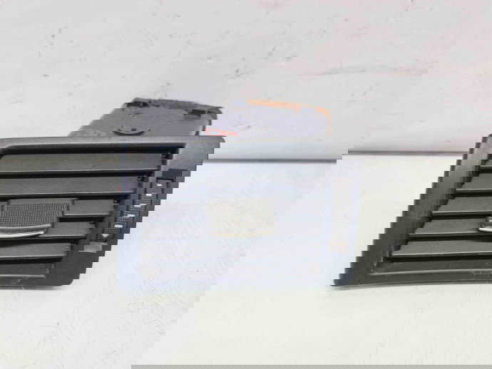  Grila aerisire stanga Audi A4 (8EC, B7) [Fabr 2004-2008] OEM