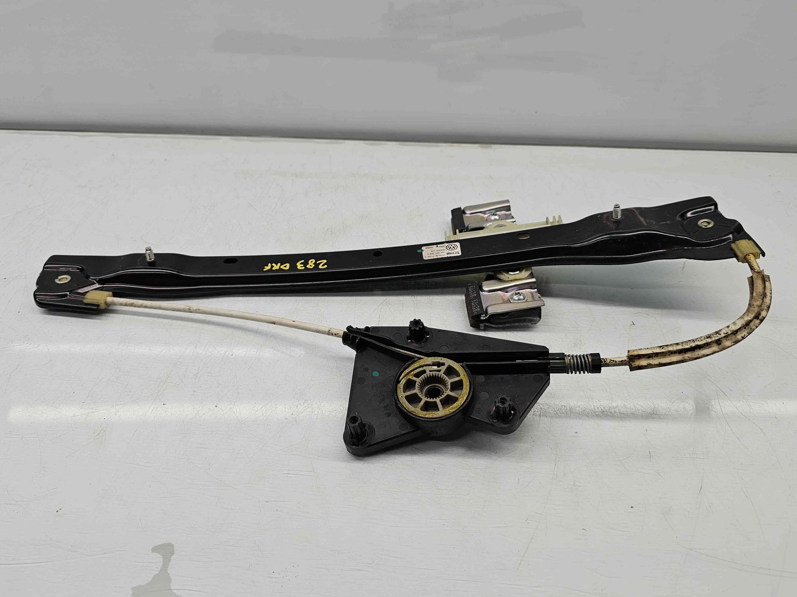 Macara electrica geam dreapta fata Volkswagen UP [Fabr 2011-2019] 1S4837462A