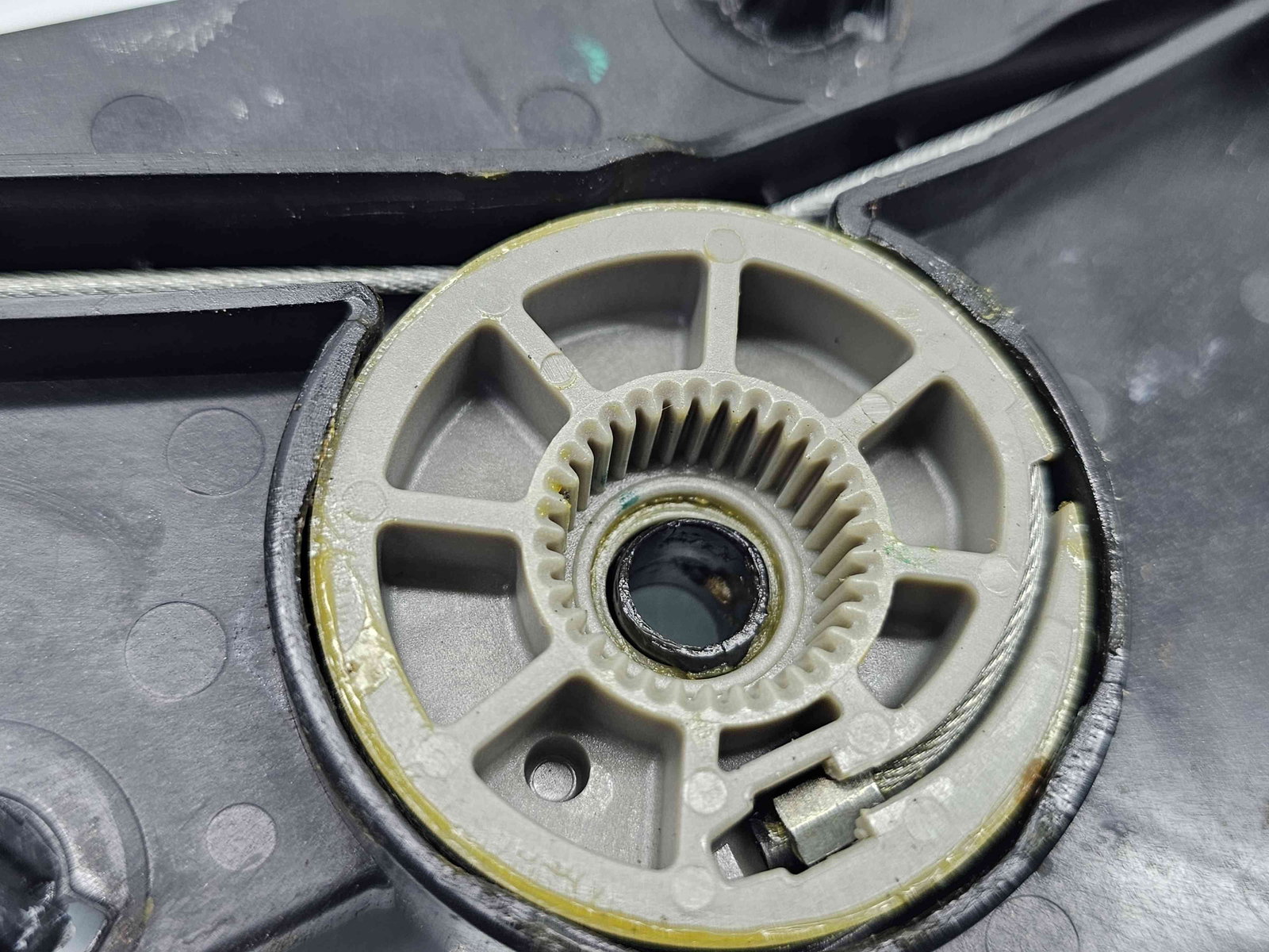 Macara electrica geam stanga fata Volkswagen UP [Fabr 2011-2019] 1S4837461A - imagine 2