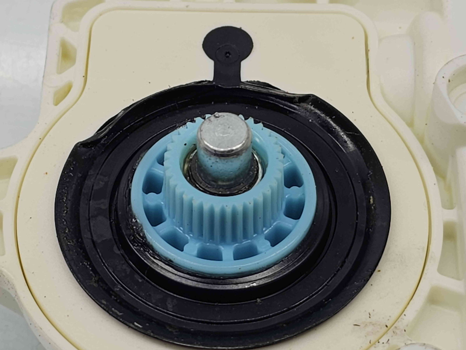 Motoras geam dreapta spate Seat Leon (1P1) [Fabr 2005-2011] 1K0959704N - imagine 4