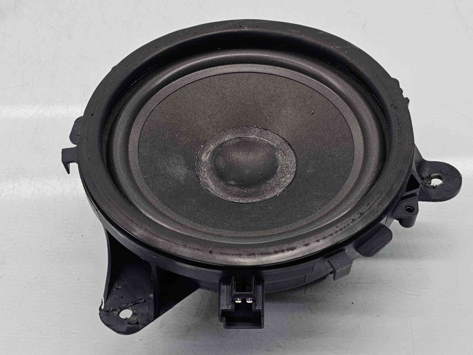  Boxa stanga fata Volvo XC90 [Fabr 2002-2014] 30797139