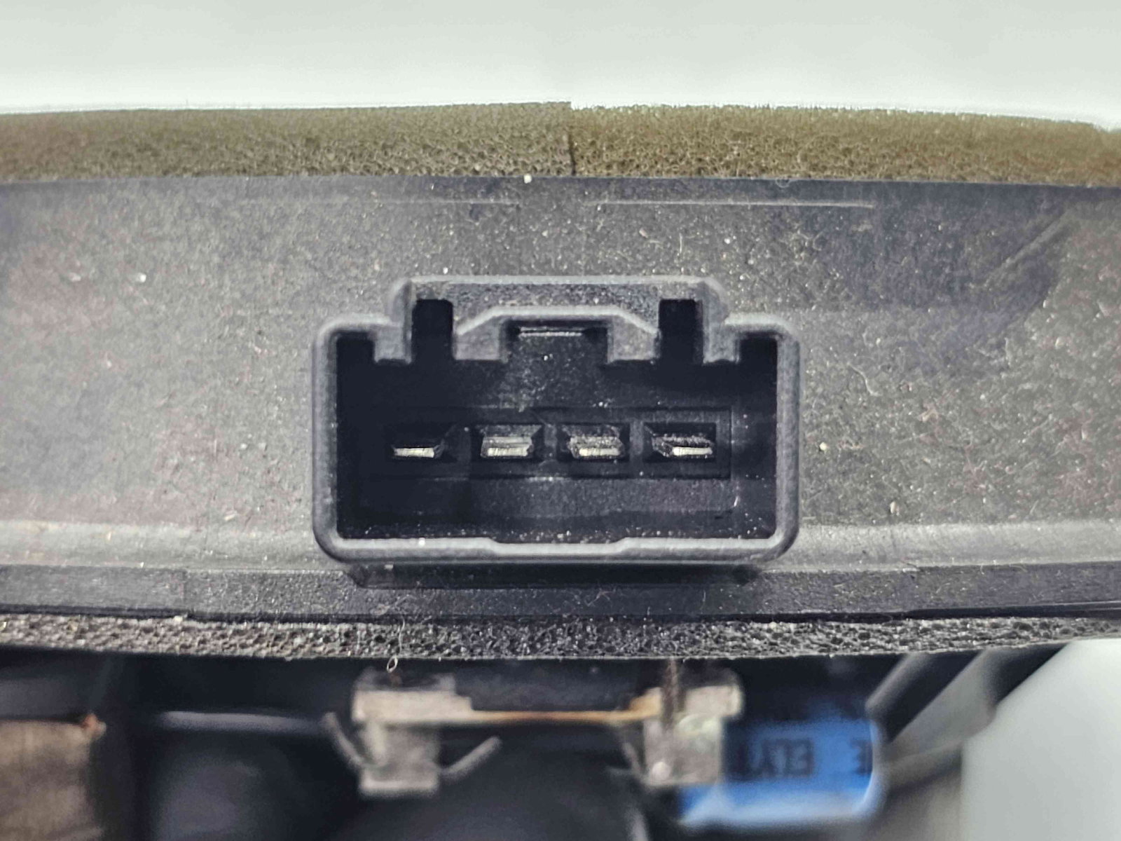 Boxa stanga spate Ford Galaxy 2 [Fabr 2006-2015] 6M2T-18808-FC - imagine 4