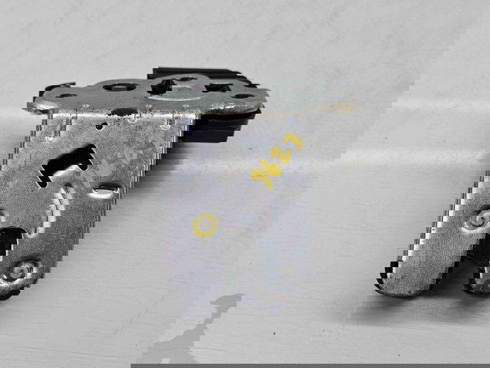 Broasca capota spate Volkswagen Jetta 4 (162,163) [Fabr 2010-2016] 5C6827505B