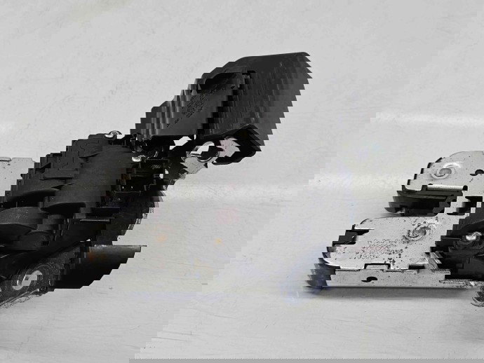 Broasca capota spate Volkswagen Jetta 4 (162,163) [Fabr 2010-2016] 5C6827505B