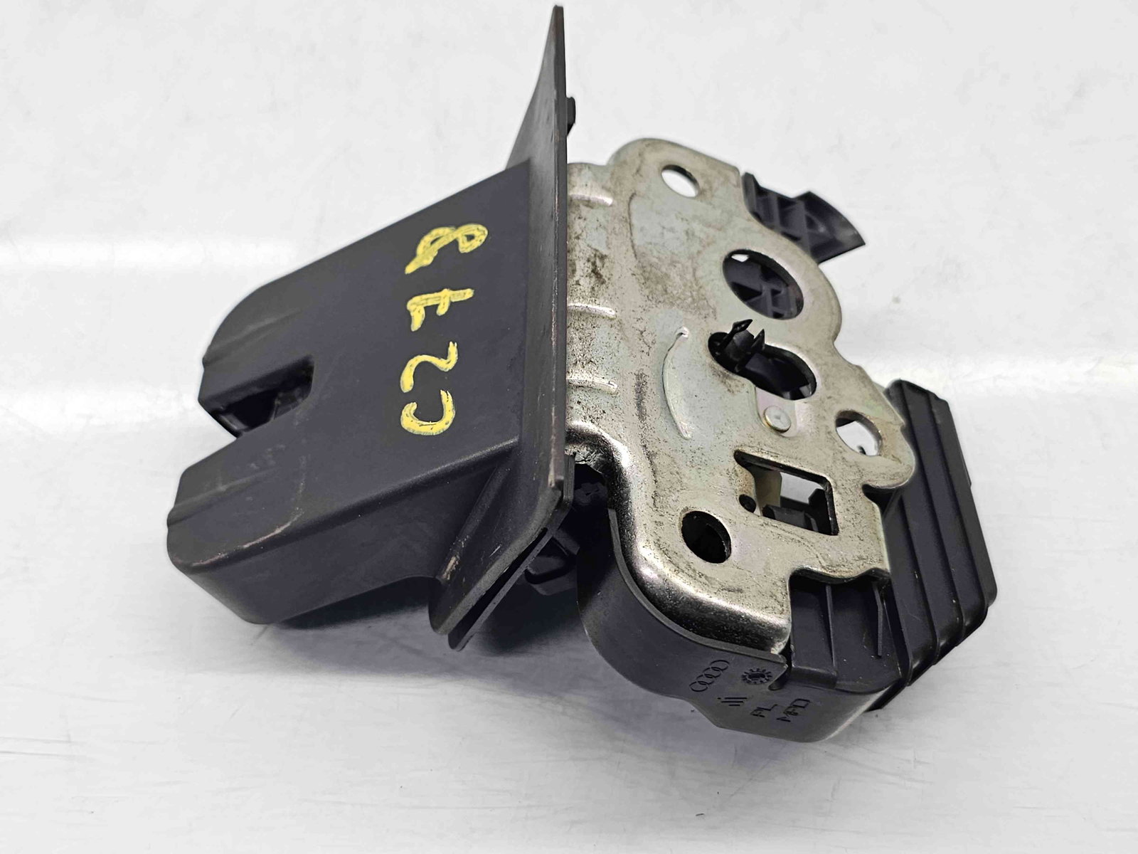 Broasca haion Audi A4 (8K5, B8) Avant [Fabr 2008-2015] OEM - imagine 2