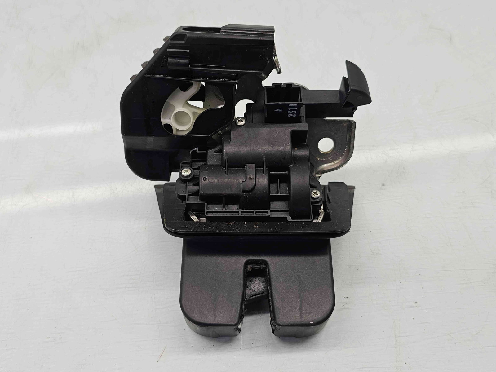 Broasca haion Audi A4 (8K5, B8) Avant [Fabr 2008-2015] OEM - imagine 3