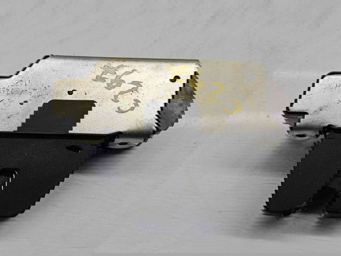 Broasca haion Peugeot 208 [Fabr 2012-2024] 9694643680