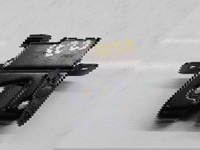 Broasca haion Dacia Sandero 2 Stepway [Fabr 2012-prezent] 905037373R