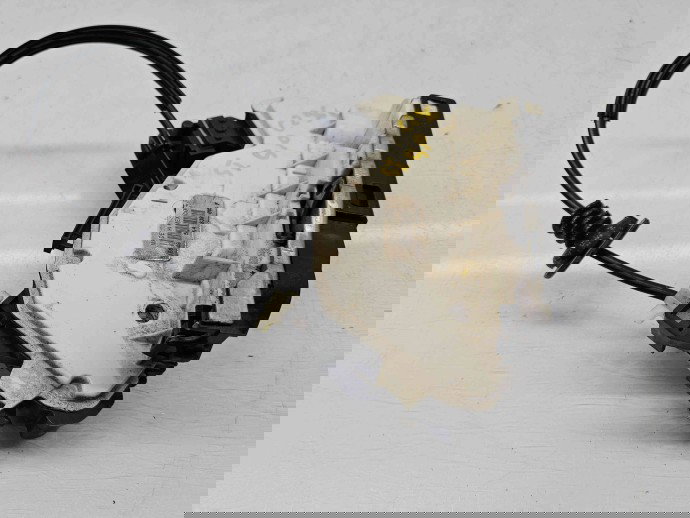 Broasca usa stanga spate Volkswagen Jetta 4 (162,163) [Fabr 2010-2016] 5K4839015F