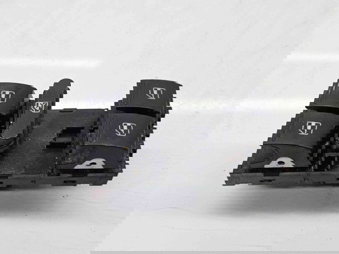  Butoane comanda geamuri sofer Volkswagen Jetta 4 (162,163) [Fabr 2010-2016] 1K4959857B