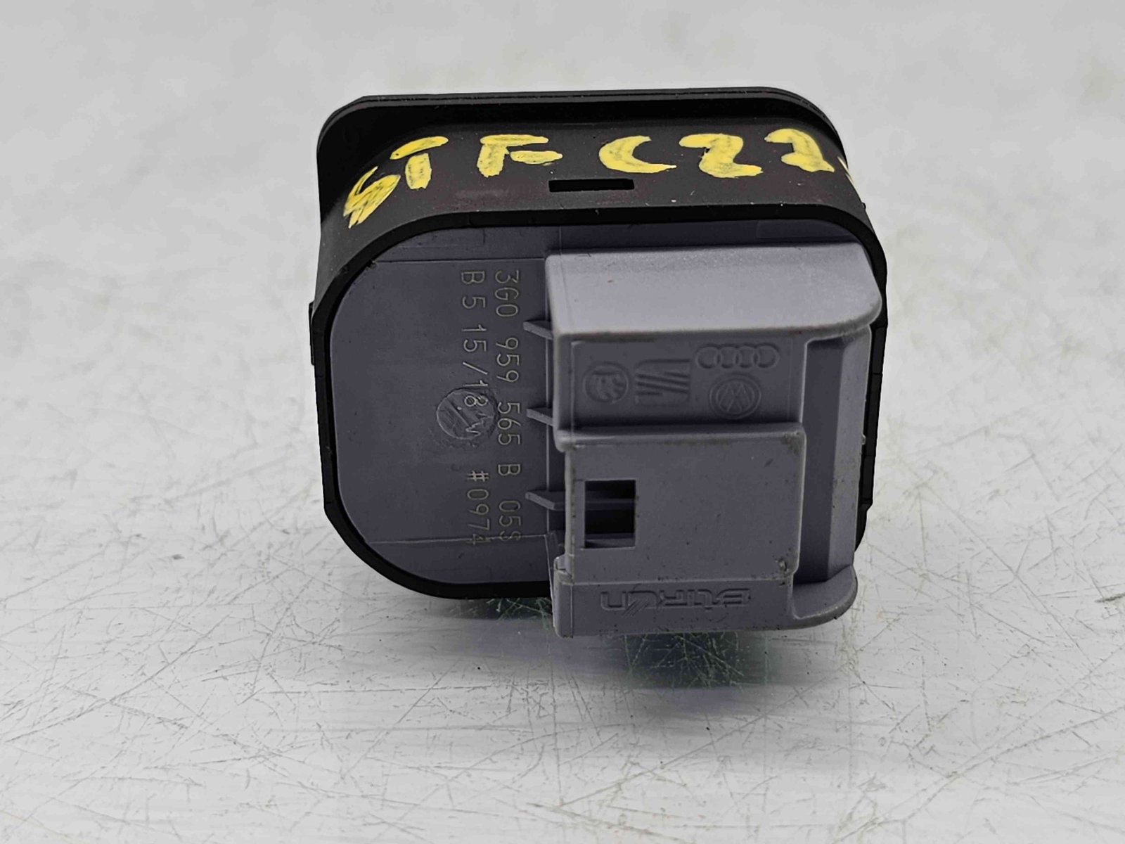 Buton reglaj oglinzi Volkswagen Passat B8 (3G2) [Fabr 2015-prezent] 3G0959565B - imagine 2