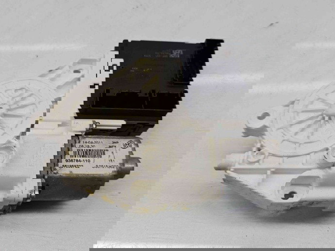 Motoras geam stanga fata Volkswagen Jetta 4 (162,163) [Fabr 2010-2016] 561959702 | 3C0959792B