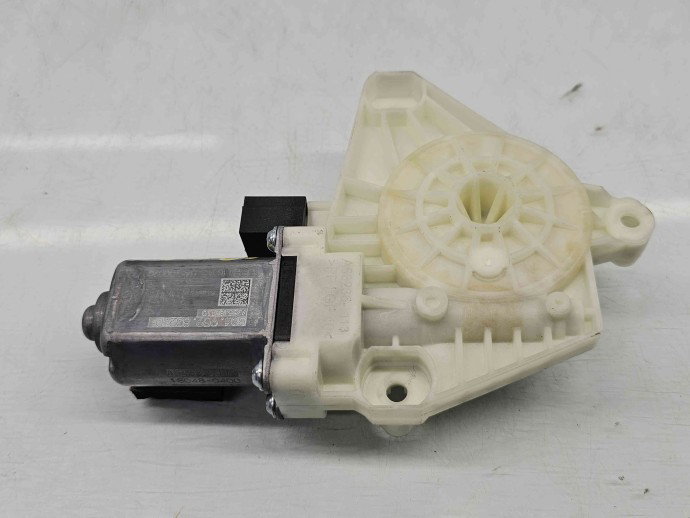 Motoras geam stanga spate Volkswagen Passat B8 (3G2) [Fabr 2015-prezent] 5Q4959802D