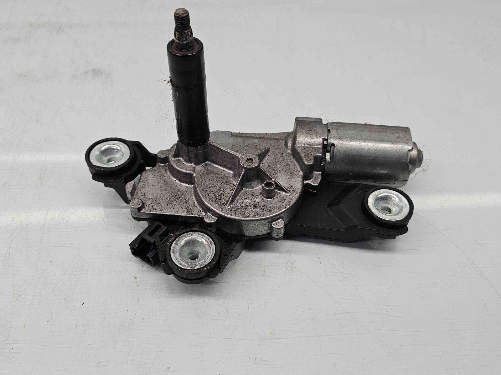 Motoras stergator haion Ford Mondeo 4 Turnier [Fabr 2007-2015] 3M51-R17K441-AF - imagine 3