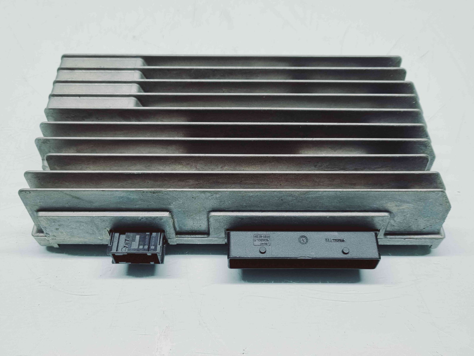 Amplificator audio Audi A4 (8K5, B8) Avant [Fabr 2008-2015] 8T0035223AR - imagine 3