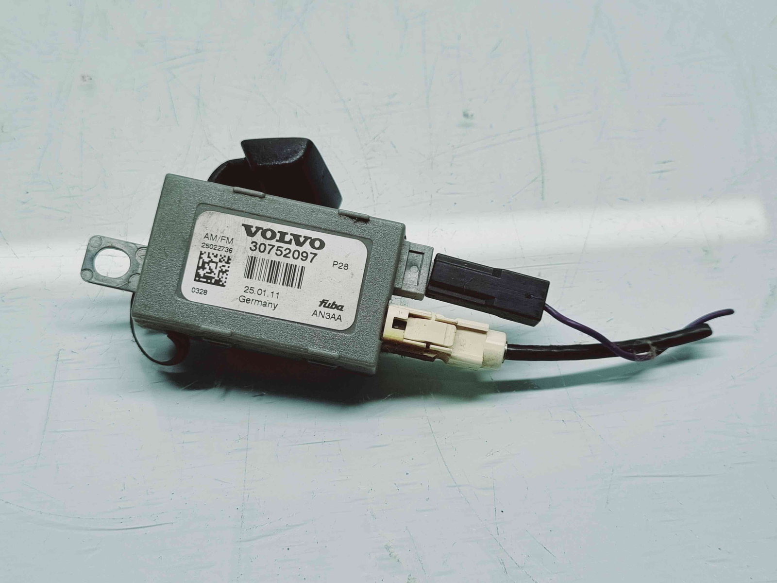 Amplificator audio Volvo XC90 [Fabr 2002-2014] 30752097 - imagine 1