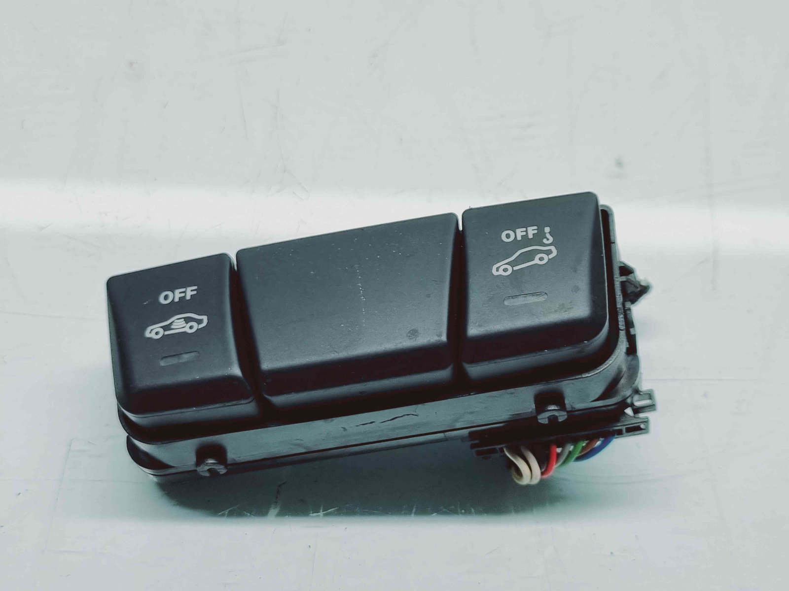 Butoane dezactivare alarma Mercedes Clasa A (W176) [Fabr 2012-2018] A1728208710 - imagine 1