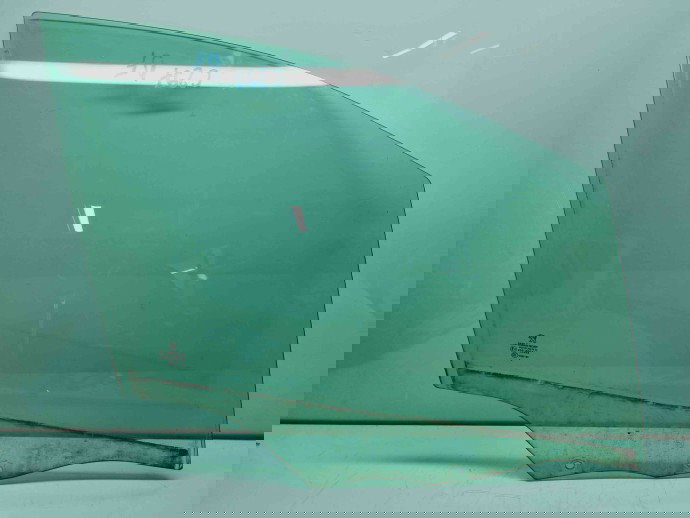 Geam usa dreapta fata Peugeot 208 [Fabr 2012-2024] OEM