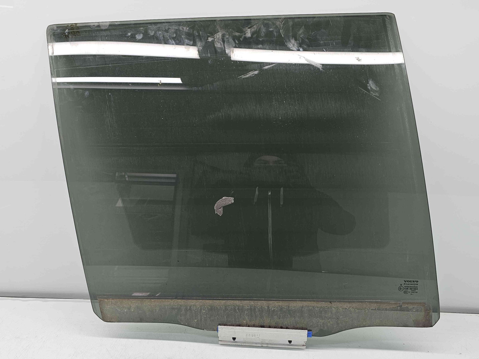 Geam usa dreapta spate Volvo XC90 [Fabr 2002-2014] OEM - imagine 1