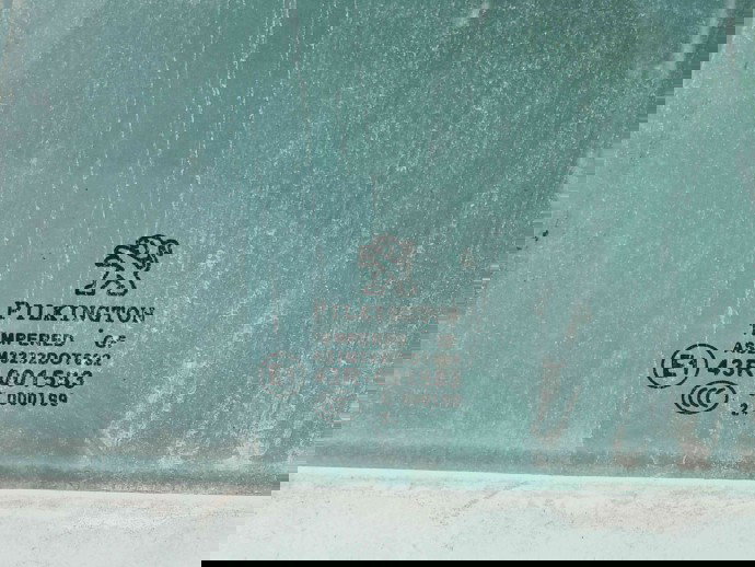 Geam usa stanga spate Peugeot 208 [Fabr 2012-2024] OEM