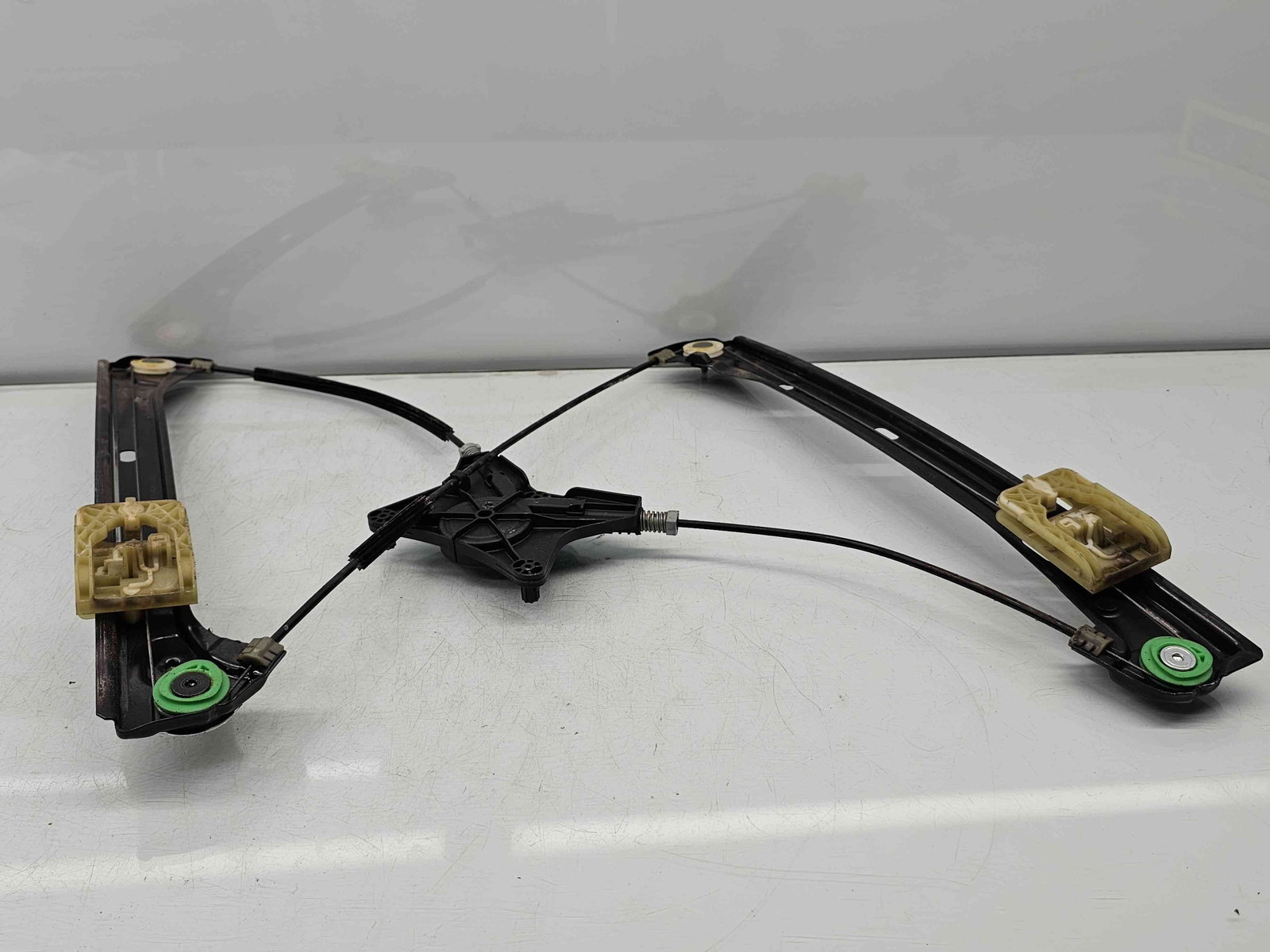 Macara electrica geam dreapta fata Volkswagen Passat B8 (3G2) [Fabr 2015-prezent] 3G0837462C - imagine 4