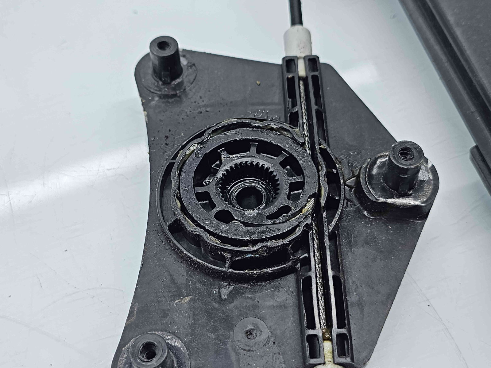 Macara electrica geam dreapta fata Volkswagen Jetta 4 (162,163) [Fabr 2010-2016] 5C6837462 - imagine 3