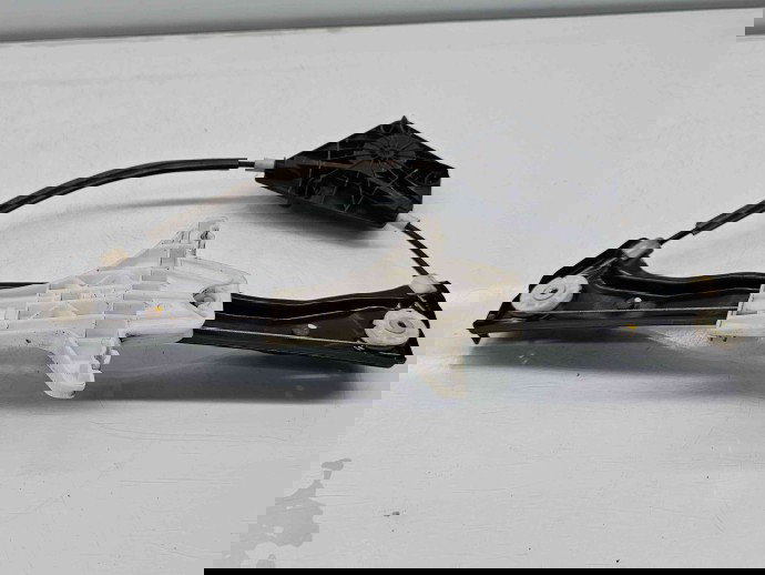 Macara electrica geam dreapta spate Volkswagen Jetta 4 (162,163) [Fabr 2010-2016] 5C6839462A