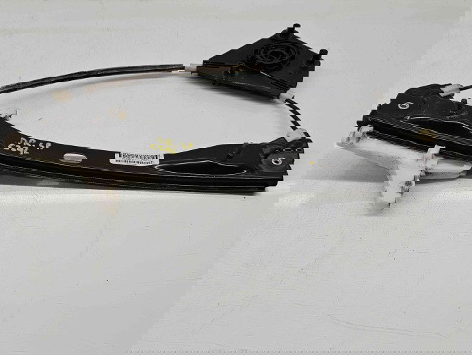 Macara electrica geam stanga spate Volkswagen Jetta 4 (162,163) [Fabr 2010-2016] 5C6839461A