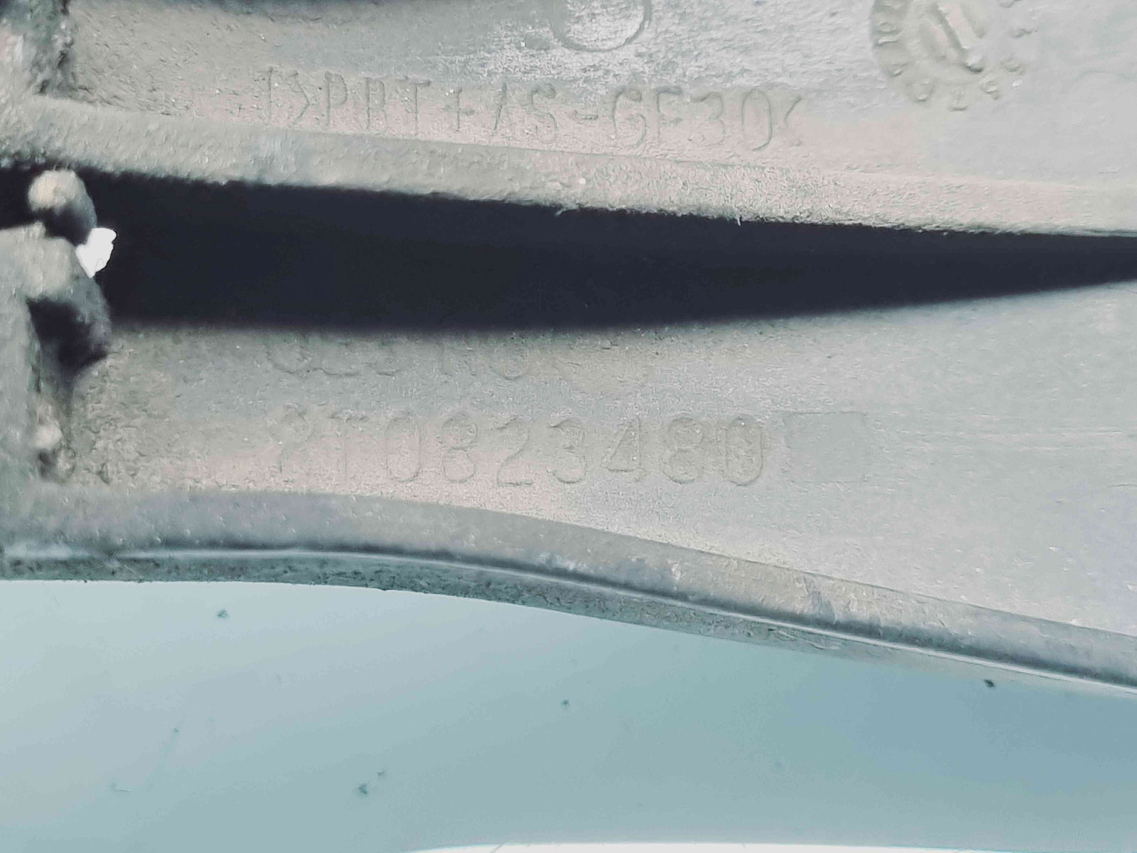 Maner deschidere capota Audi A4 (8K5, B8) Avant [Fabr 2008-2015] 8T0823480 - imagine 4