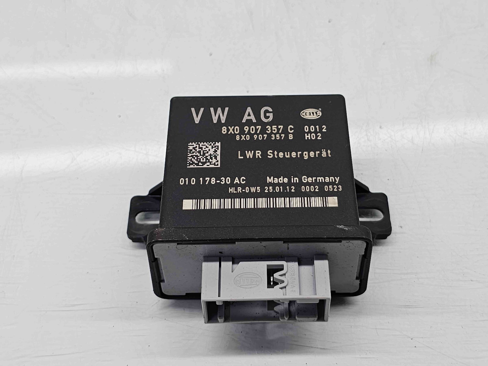 Modul control lumini Audi A3 Sportback (8PA) [Fabr 2004-2013] 8X0907357C - imagine 1