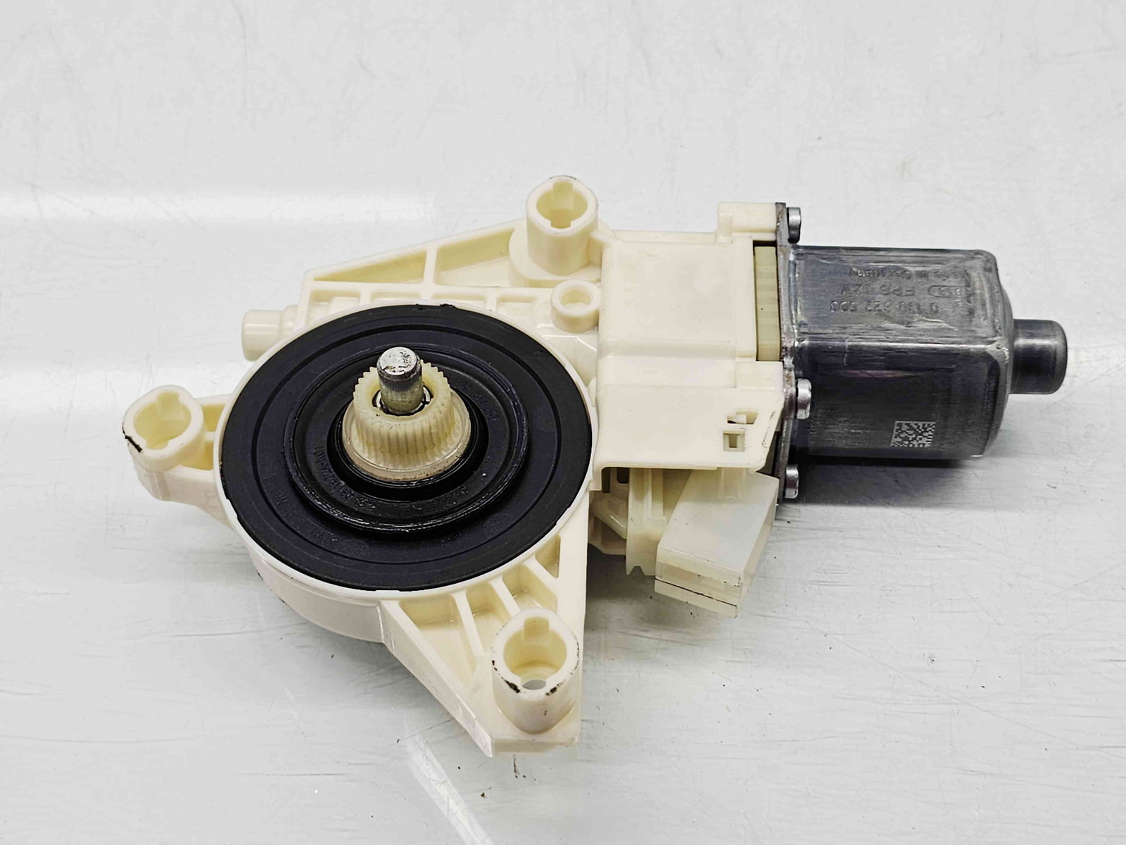 Motoras geam dreapta fata Mercedes Clasa C Coupe (C204) Facelift AMG [Fabr 2011-2015] A2048200142 - imagine 1