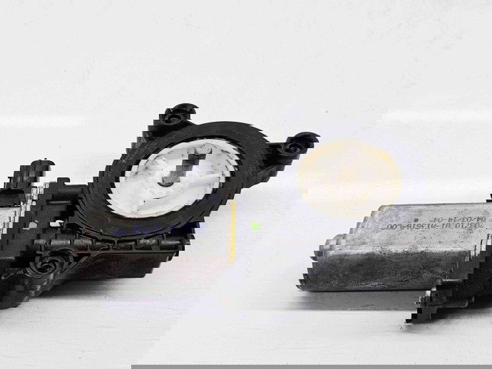 Motoras geam stanga fata Dacia Sandero 2 Stepway [Fabr 2012-prezent] OEM