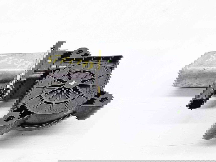 Motoras geam stanga fata Dacia Sandero 2 Stepway [Fabr 2012-prezent] OEM