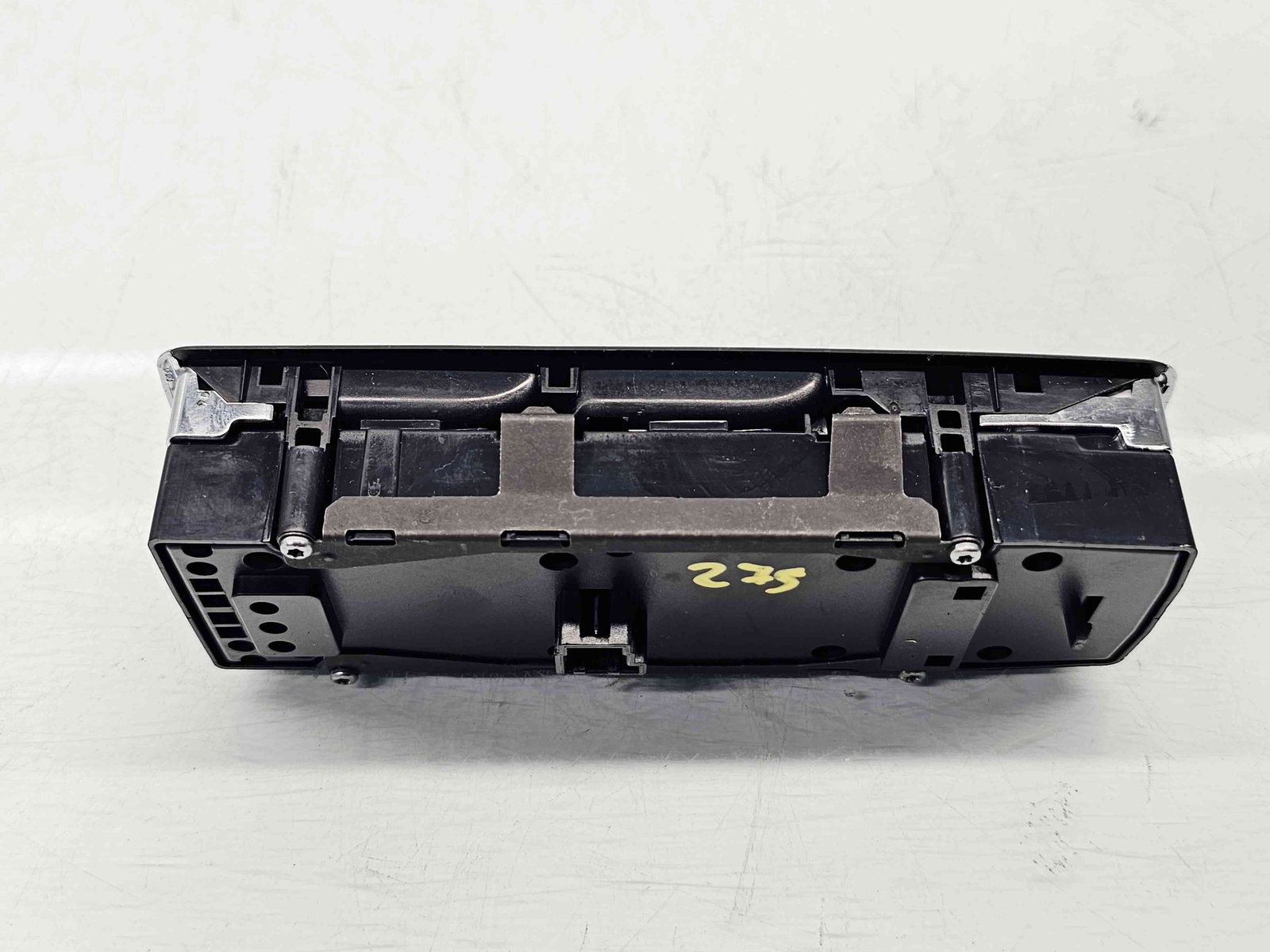 Butoane comanda geamuri sofer Mercedes Clasa A (W176) [Fabr 2012-2018] A1669054400 - imagine 2