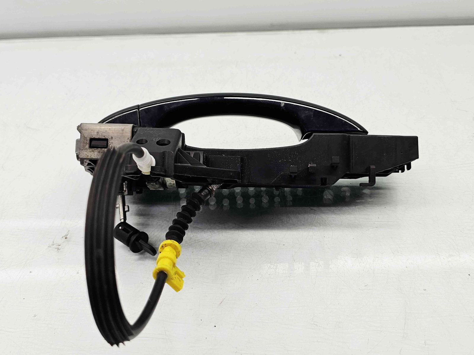 Maner usa dreapta fata Audi A4 (8K2, B8.5) Facelift [Fabr 2008-2015] LY9B - imagine 2