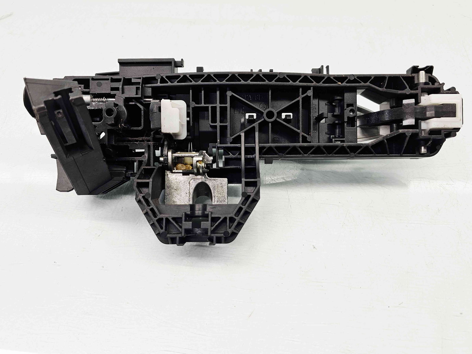 Maner usa stanga spate Mercedes Clasa A (W176) [Fabr 2012-2018] 761 Argintiu polar - imagine 3