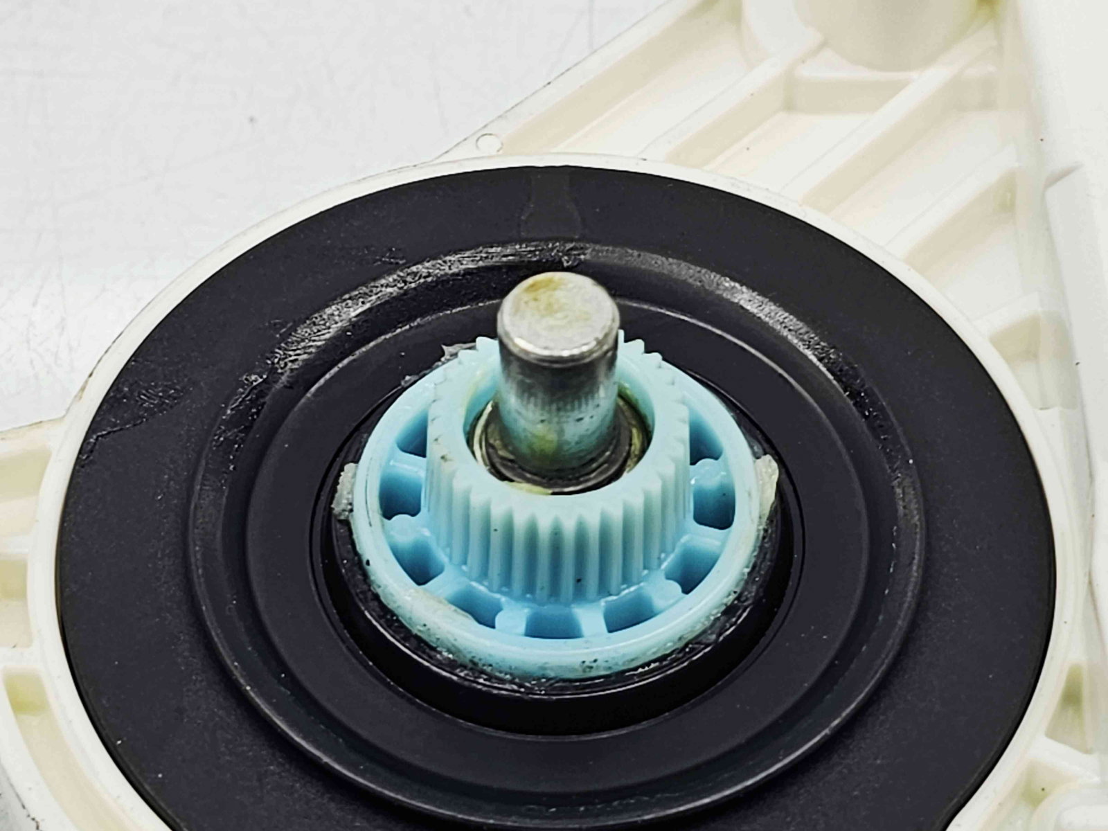 Motoras geam dreapta spate Audi A4 (8K2, B8.5) Facelift [Fabr 2008-2015] 8K0959812A - imagine 2