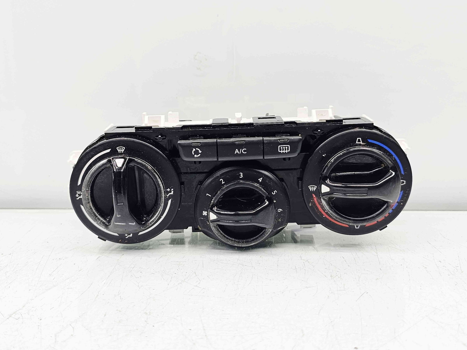 Panou comanda clima Peugeot 208 [Fabr 2012-2024] 96722483ZD - imagine 1