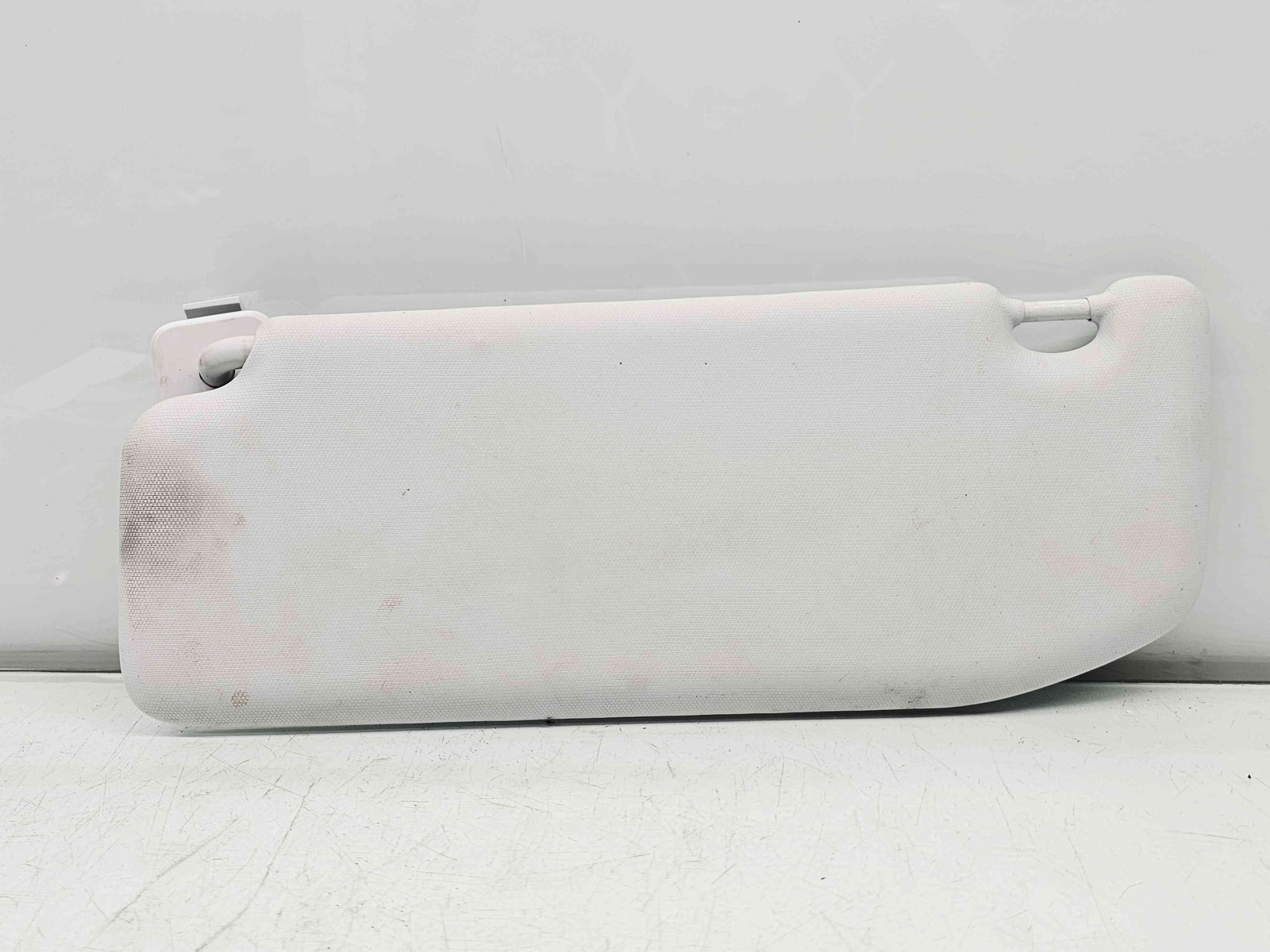 Parasolar dreapta Peugeot 208 [Fabr 2012-2024] OEM - imagine 1