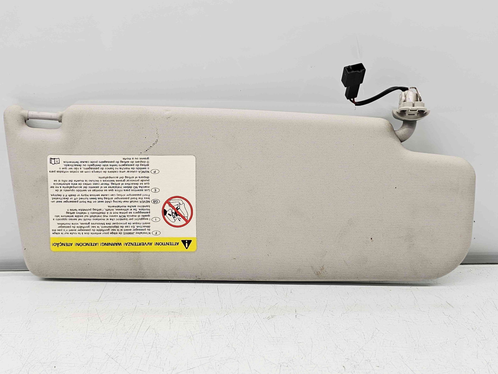 Parasolar stanga Volkswagen Jetta 4 (162,163) [Fabr 2010-2016] OEM