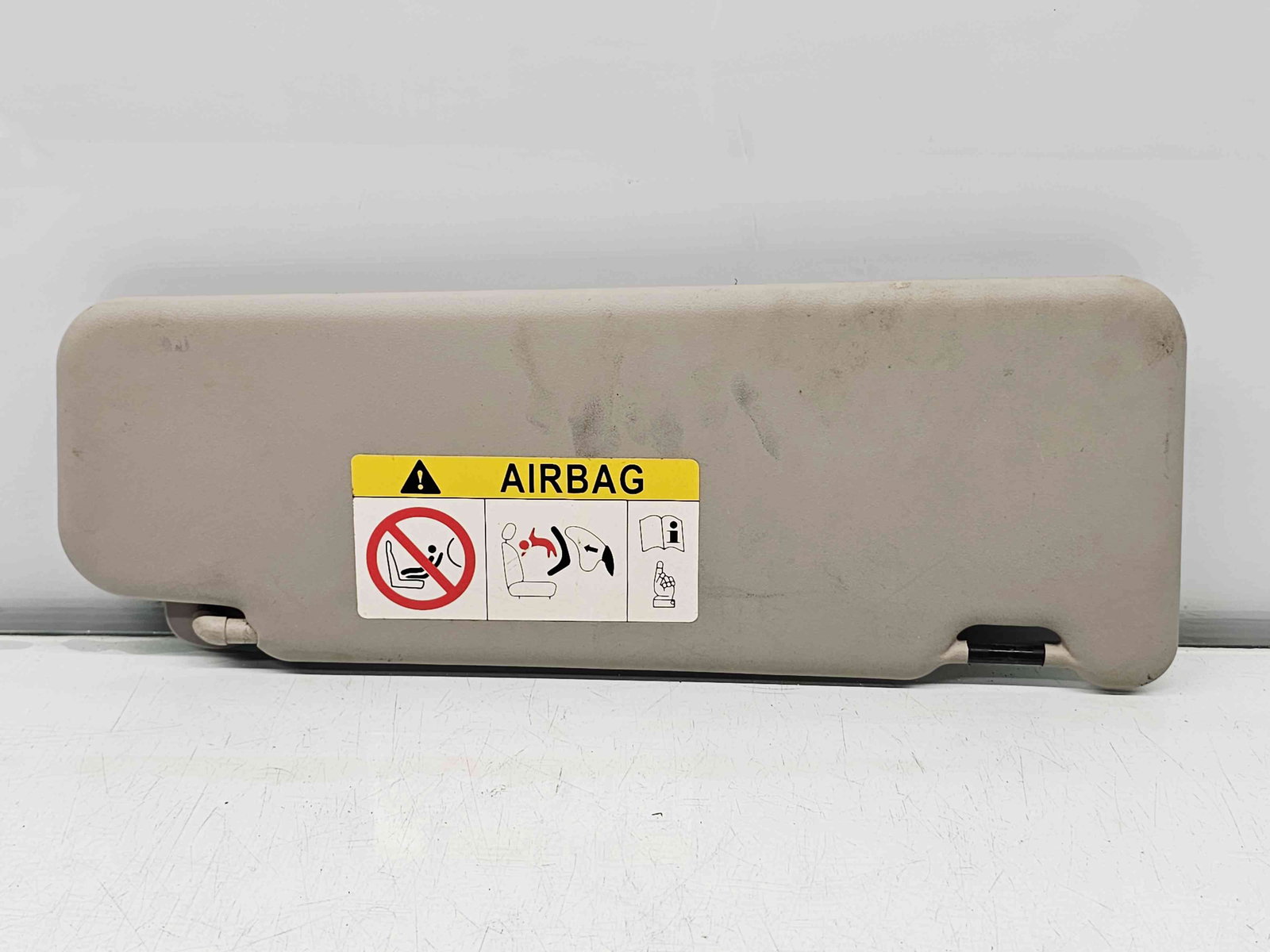 Parasolar stanga Dacia Sandero 2 Stepway [Fabr 2012-prezent] OEM - imagine 1