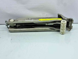  Cric Audi A6 Avant (4F5, C6) [Fabr 2005-2010] 4F0011031J