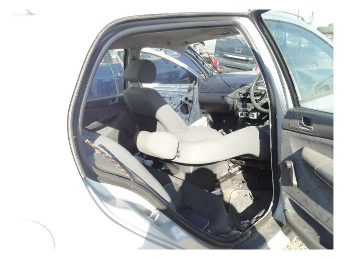 Cheder usa dreapta spate Skoda Fabia 1 1.4 gri OEM 1999-2008