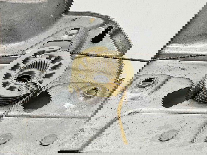 Macara electrica geam dreapta fata Peugeot 208 [Fabr 2012-2024] 9673153180