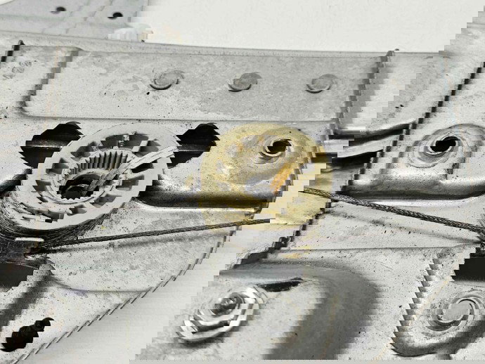 Macara electrica geam stanga fata Peugeot 208 [Fabr 2012-2024] 9673154480