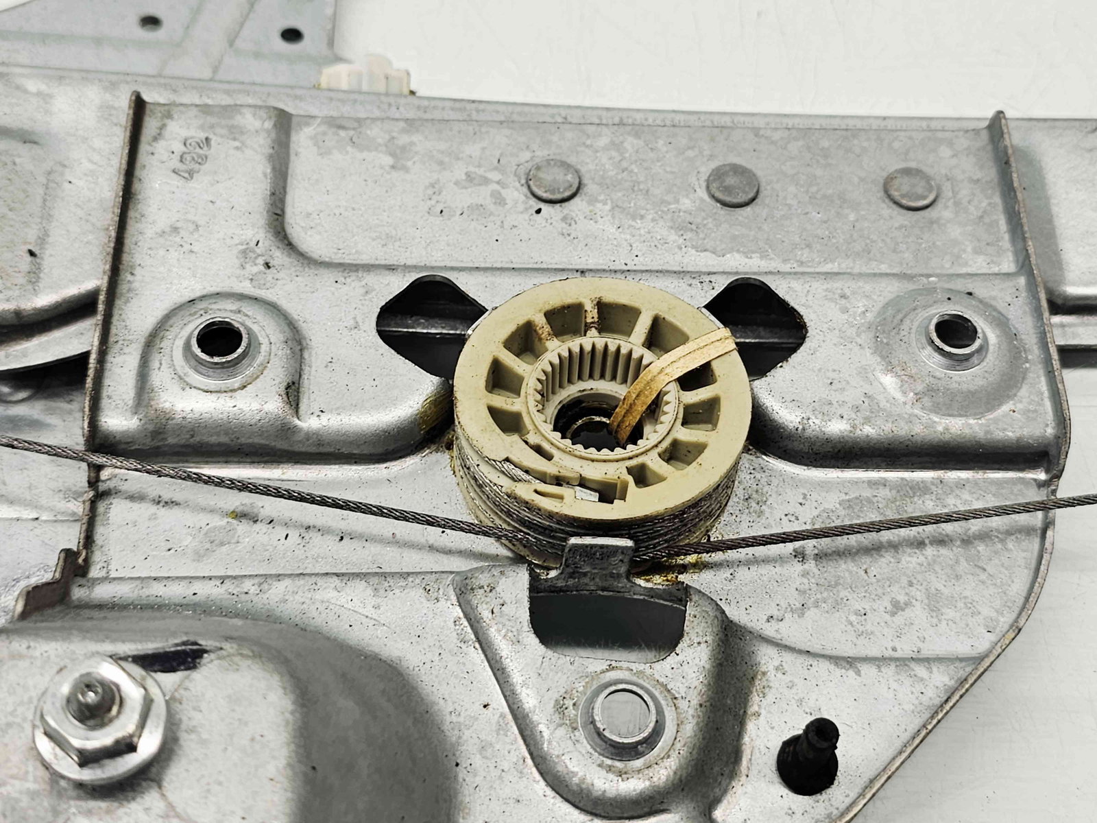 Macara electrica geam stanga fata Peugeot 208 [Fabr 2012-2024] 9673154480 - imagine 2