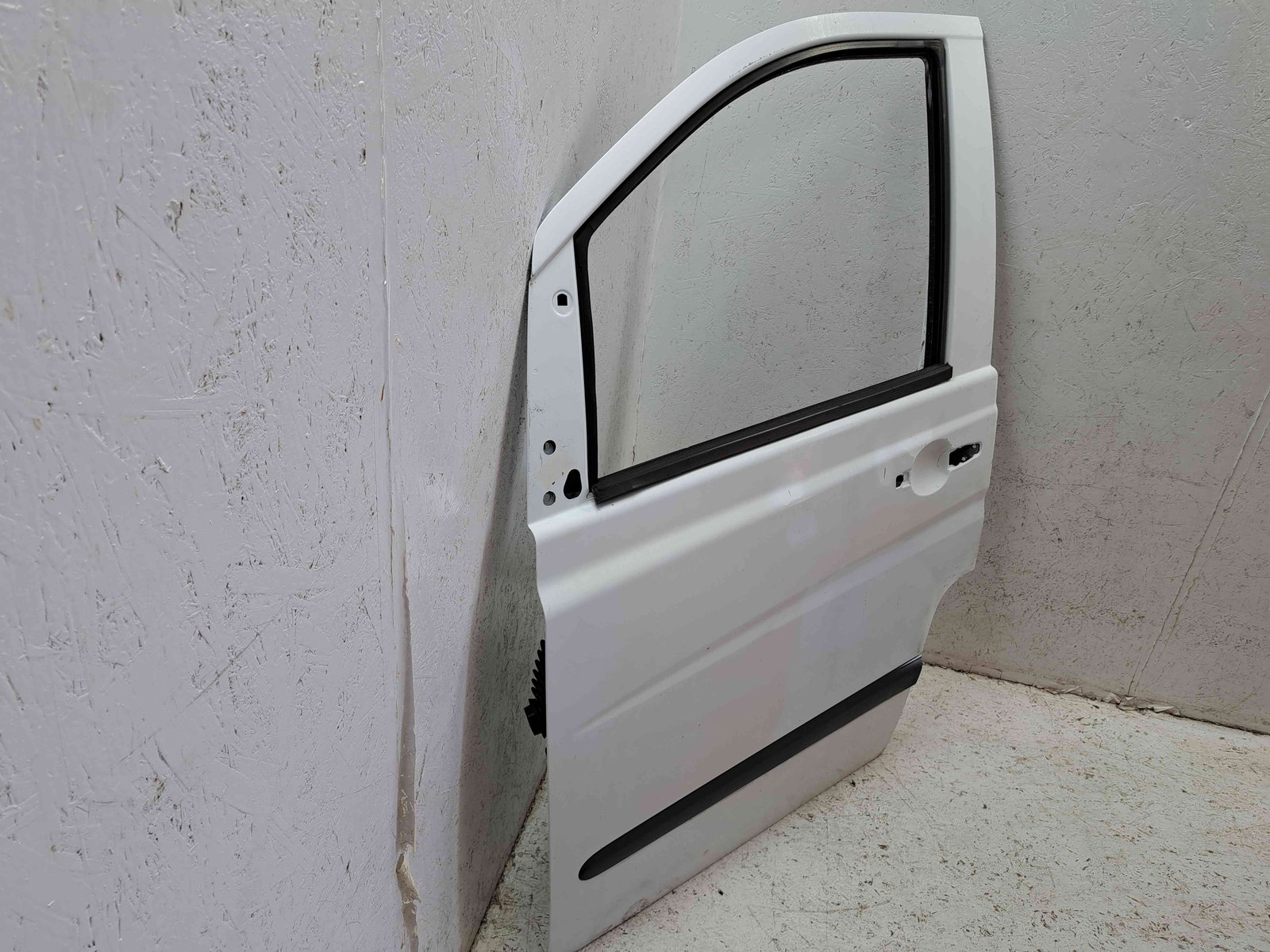 Usa stanga fata Mercedes Vito Autobus (W639) [Fabr 2003-2014] 9147 ALB ARCTIC - imagine 3