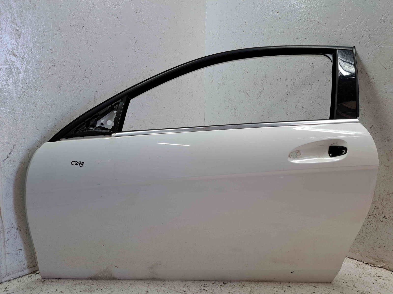 Usa stanga fata Mercedes Clasa C Coupe (C204) Facelift AMG [Fabr 2011-2015] 149 Alb Polar - imagine 1