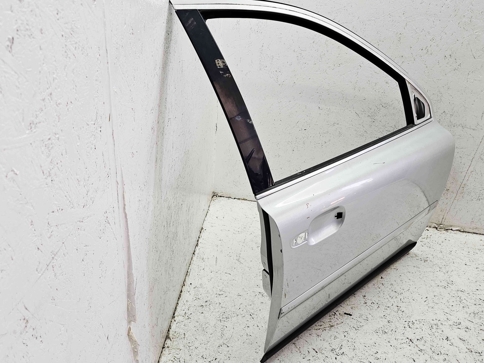 Usa dreapta fata Volvo XC90 [Fabr 2002-2014] SILVER - imagine 3