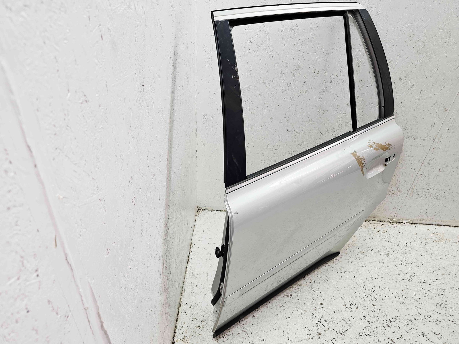 Usa stanga spate Volvo XC90 [Fabr 2002-2014] SILVER - imagine 3